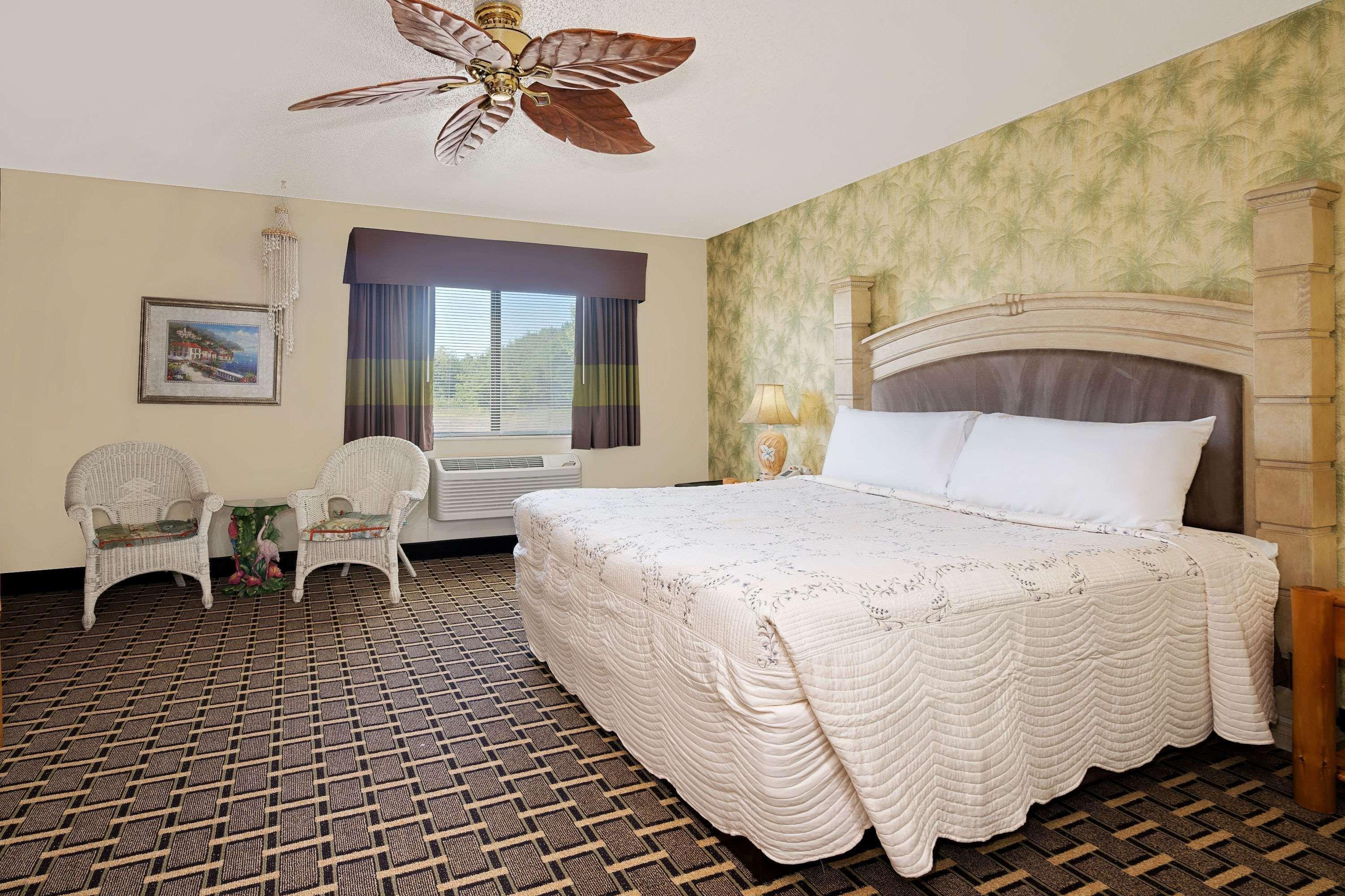 Hotel Super 8 By Wyndham Cloquet Extérieur photo