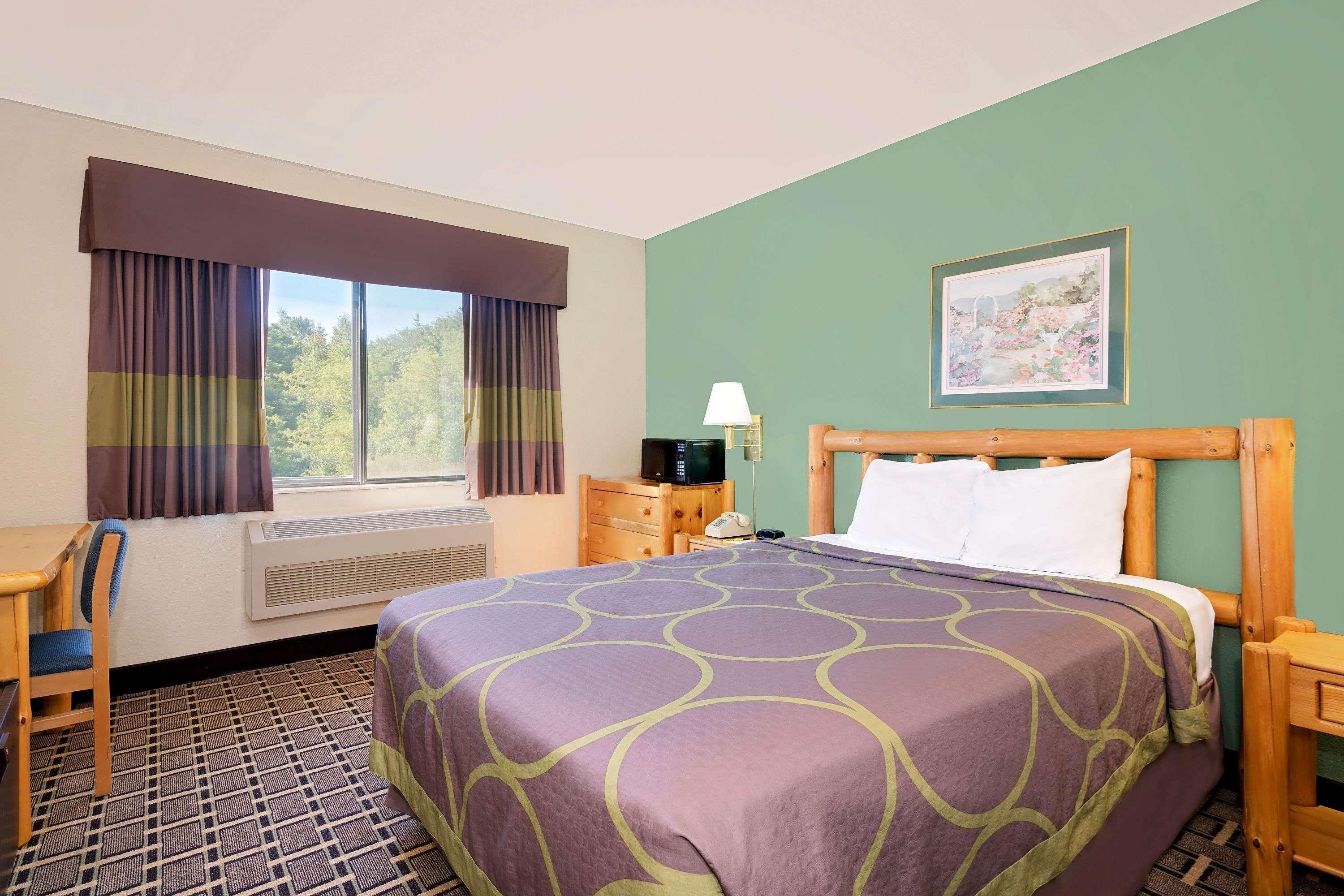 Hotel Super 8 By Wyndham Cloquet Extérieur photo