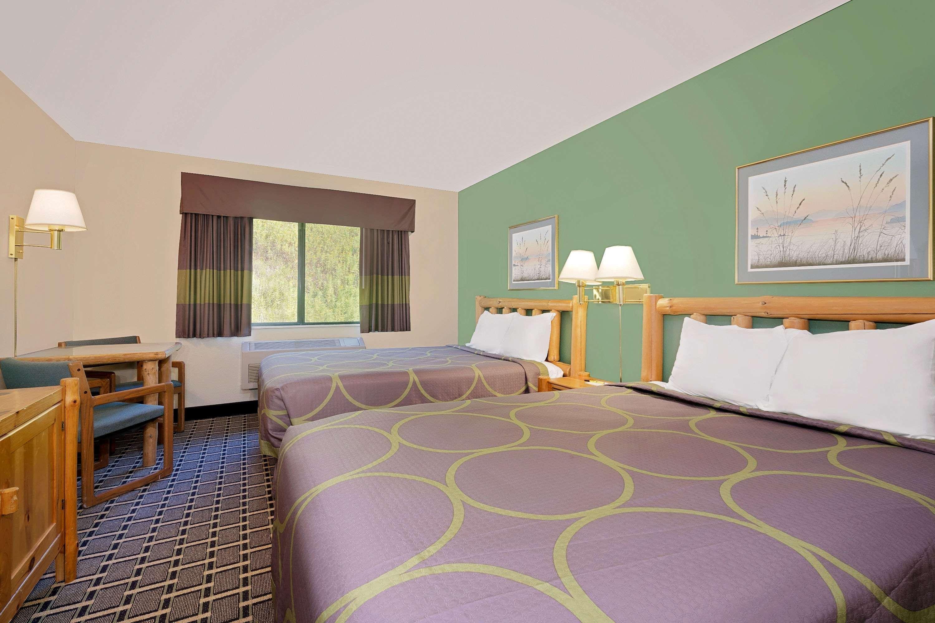 Hotel Super 8 By Wyndham Cloquet Extérieur photo